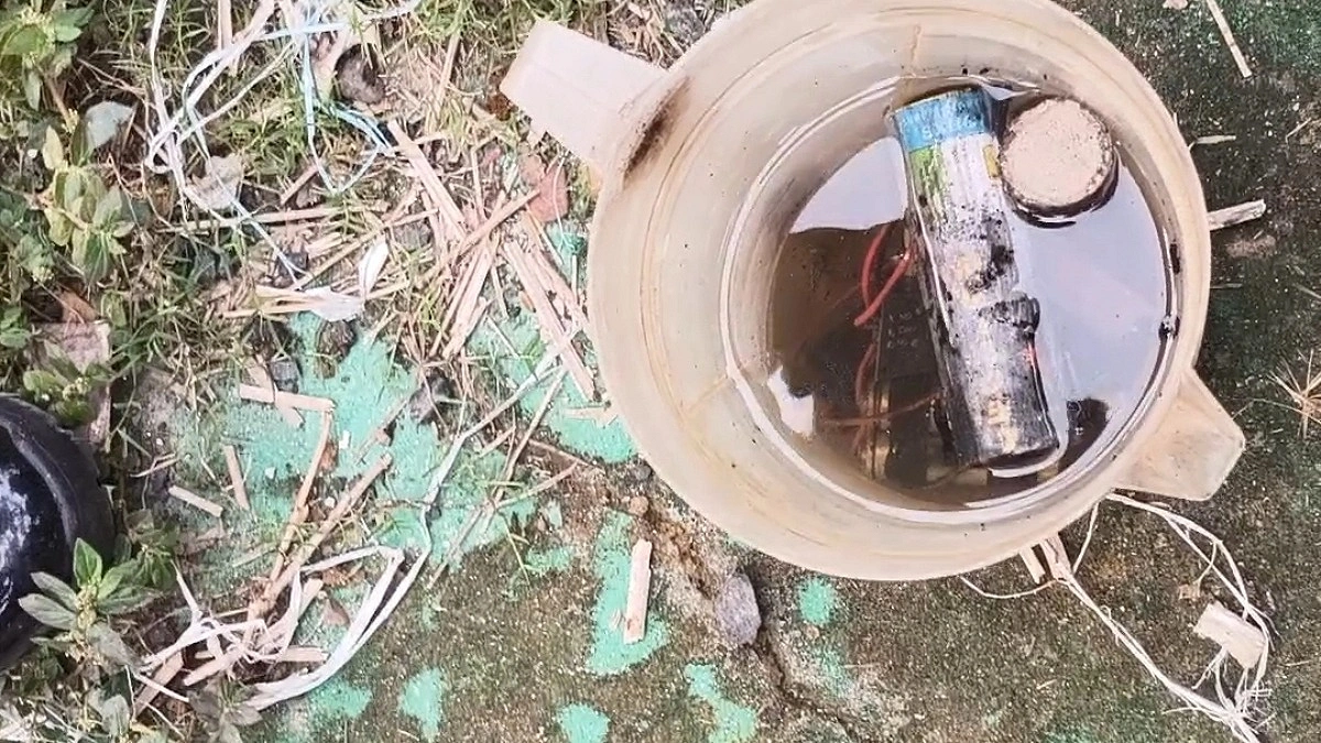 বিএনপির প্রতিষ্ঠাবার্ষিকীর অনুষ্ঠানের পাশে ৫ ‘বােমা’ বিস্ফোরণ