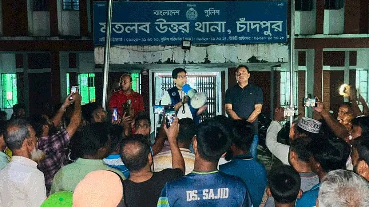 চট্টগ্রামের জেলায় জেলায় কিশোর গ্যাংবিরোধী অভিযান