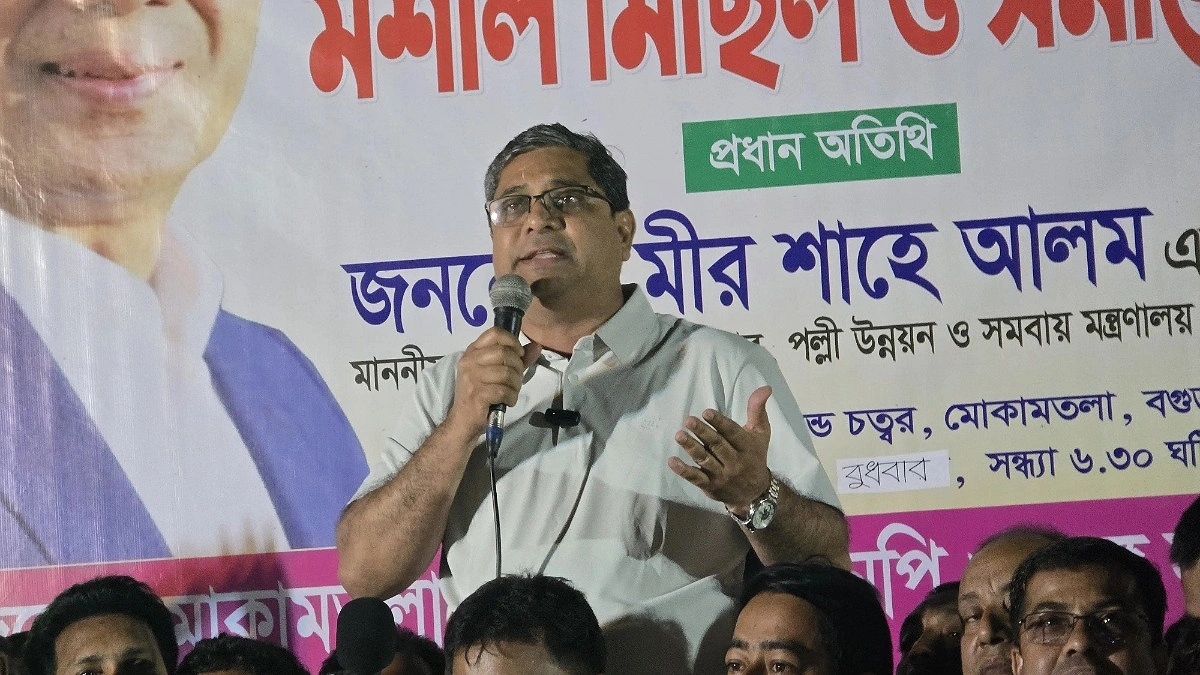একটি গুপ্ত সংগঠন শেখ হাসিনাকে দেশে আনতে অস্থিরতা সৃষ্টি করছে
