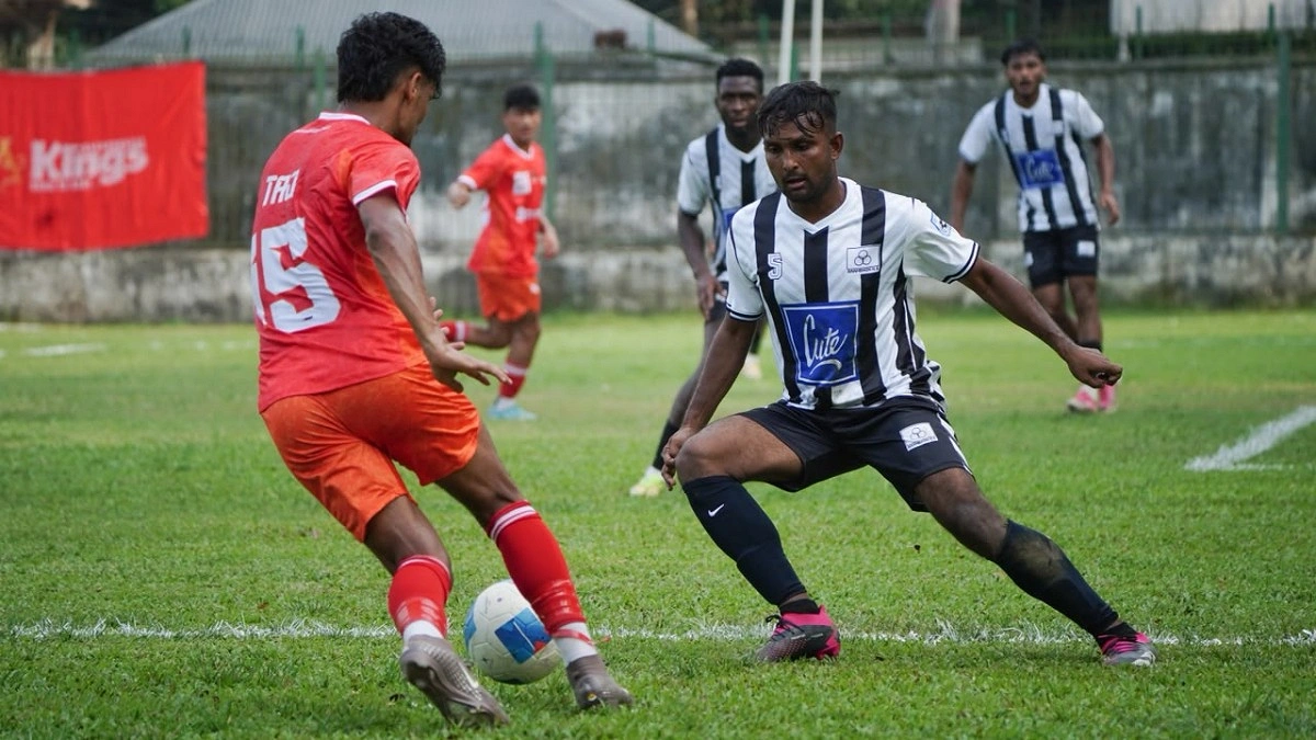 শেষ মুহূর্তের গোলে জয় হাতছাড়া কিংসের