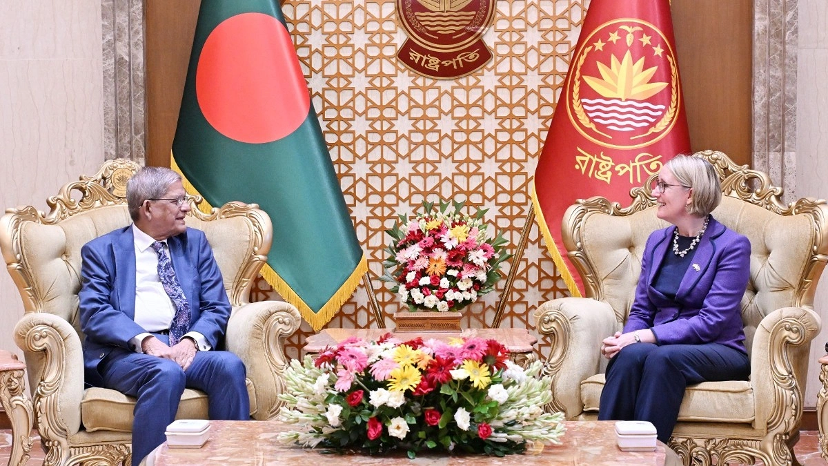 মানবসম্পদ উন্নয়নে যুক্তরাজ্যের সহযোগিতা চাইলেন রাষ্ট্রপতি