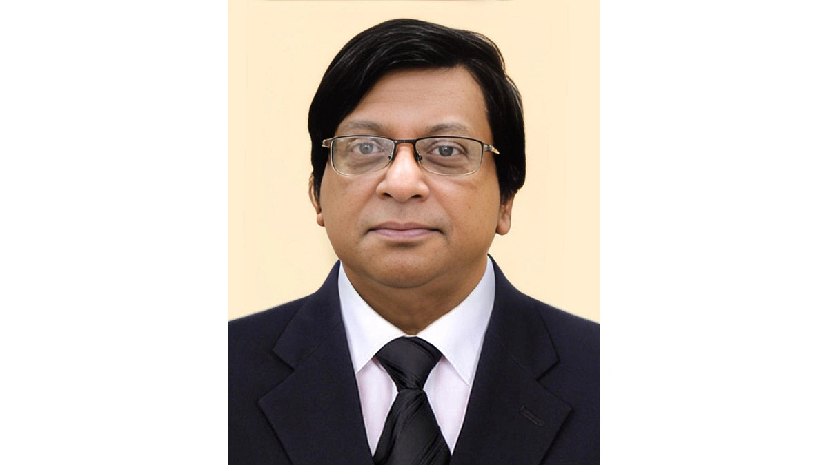 ঢাবির শীর্ষ ৬২ গবেষকের একজন হোসেন শেখর শকৃবির প্রথম উপাচার্য