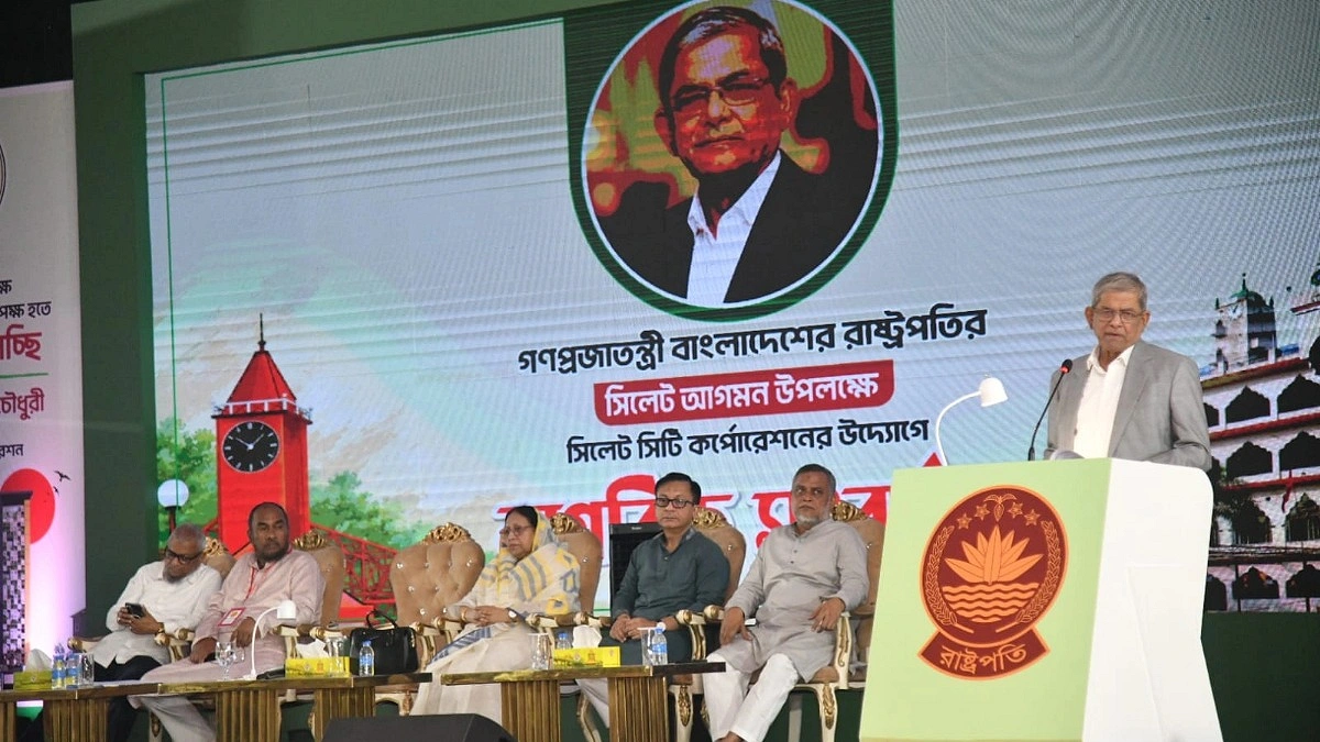 গণতন্ত্র টিকিয়ে রাখাই এখন সবার দায়িত্ব: রাষ্ট্রপতি