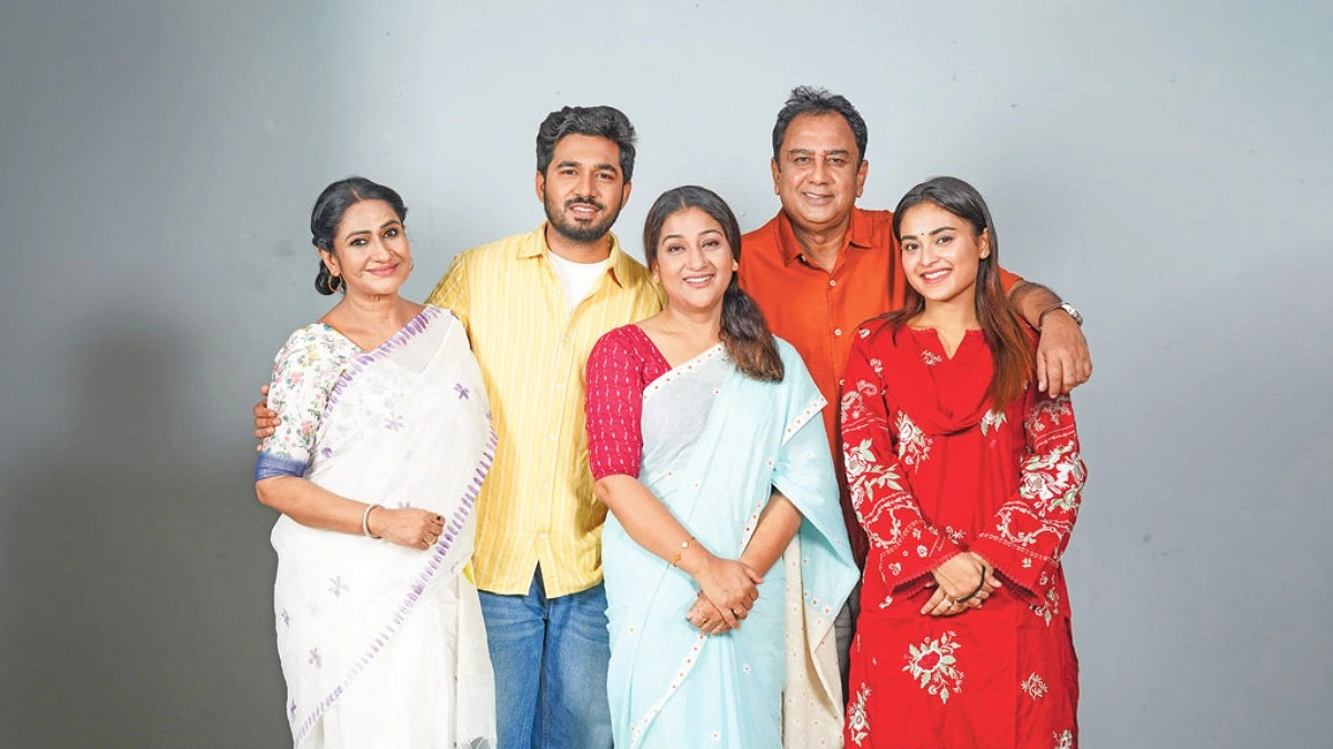 পুরনো-নতুনের মেলবন্ধনে ফিরে আসার গল্প