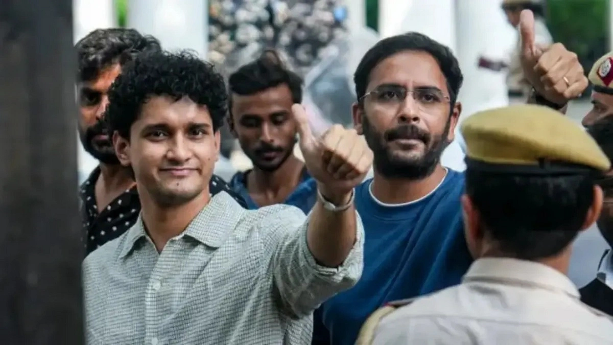 আরও দুদিন জেলে থাকবে ককরোচের দুই নেতা, দীপকে বলছেন ‘ইচ্ছাকৃত’