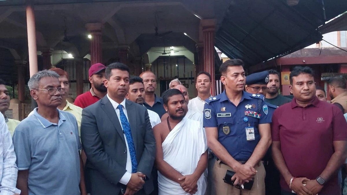 চট্টগ্রামে ২৫০০ দুর্গাপূজা, নিরাপত্তায় ৮ হাজার পুলিশ
