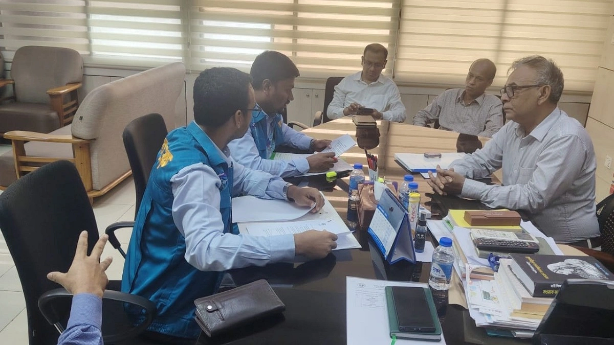 এনসিটিবির বই ছাপায় ২৫২ কোটি টাকা অতিরিক্ত ব্যয়, নথি নিল দুদক