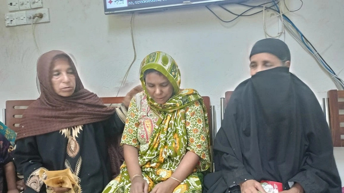 হারানো মেয়েকে ৯ বছর পর ফিরে পেলেন মা