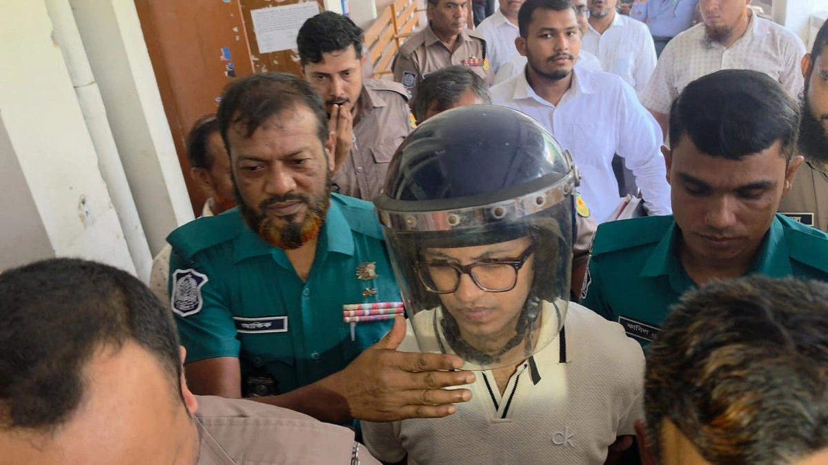 প্রশ্নফাঁসে আলোচিত গাড়িচালক আবেদের ছেলের ৪ বছরের কারাদণ্ড