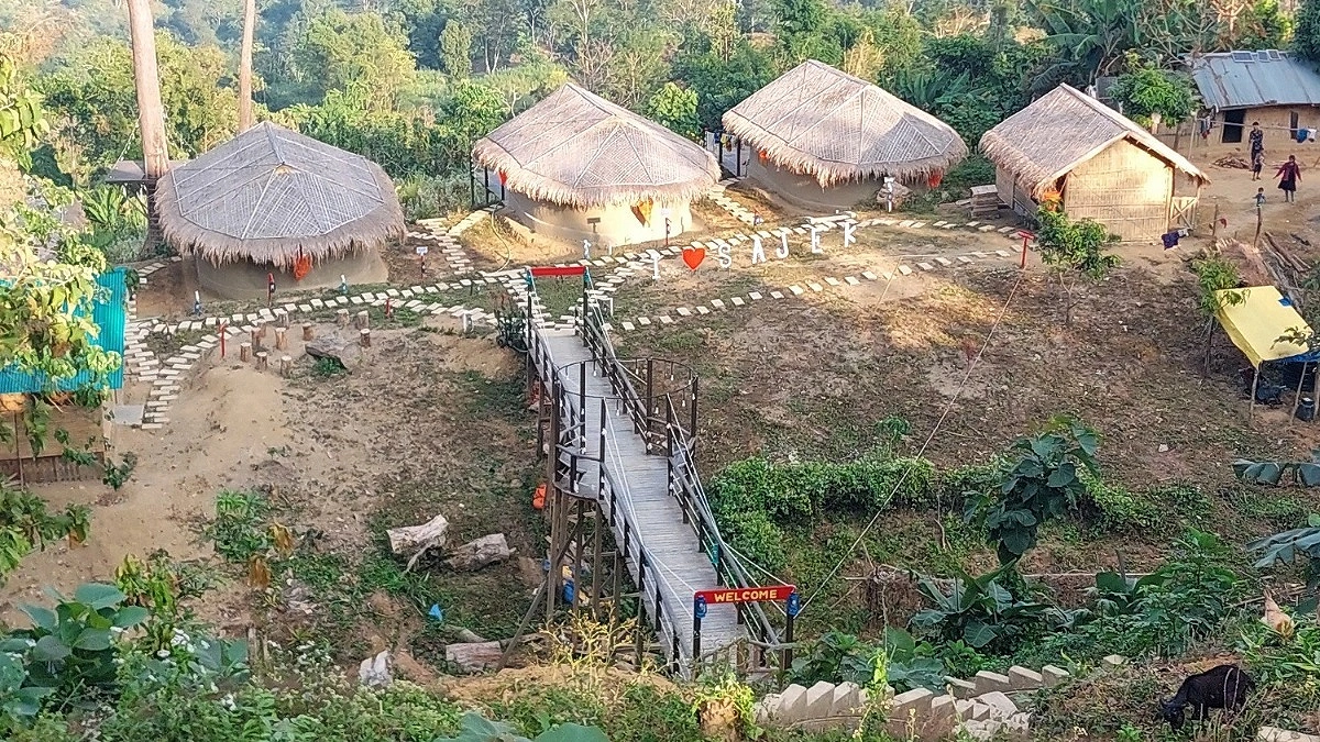 অবরোধে পর্যটকশূন্য সাজেক, ফাঁকা রিসোর্ট-কটেজ