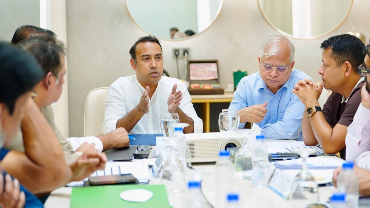 প্রবাসীদের নিয়ে ইংল্যান্ডে ক্যাম্প ও টুর্নামেন্ট!