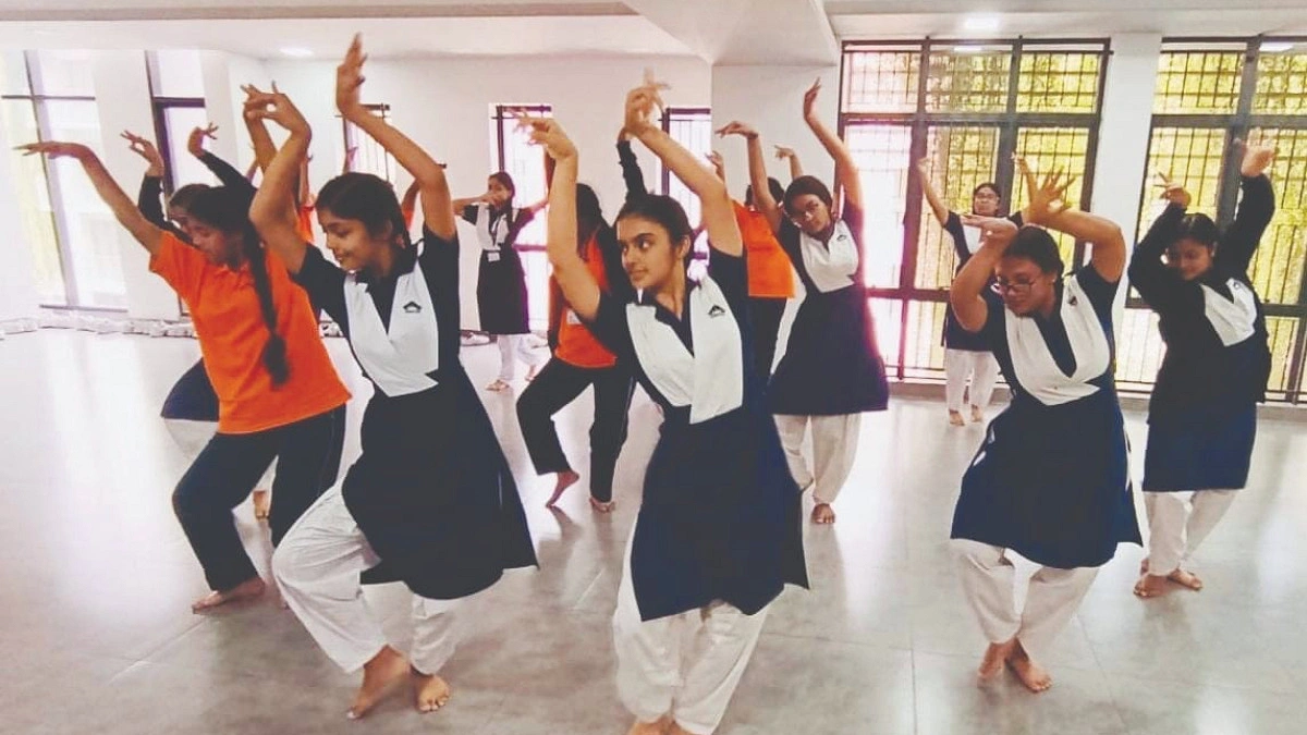 শিল্পকলায় সানিডেলের ‘আলাদিন’, দুই দিনে তিন প্রদর্শনী