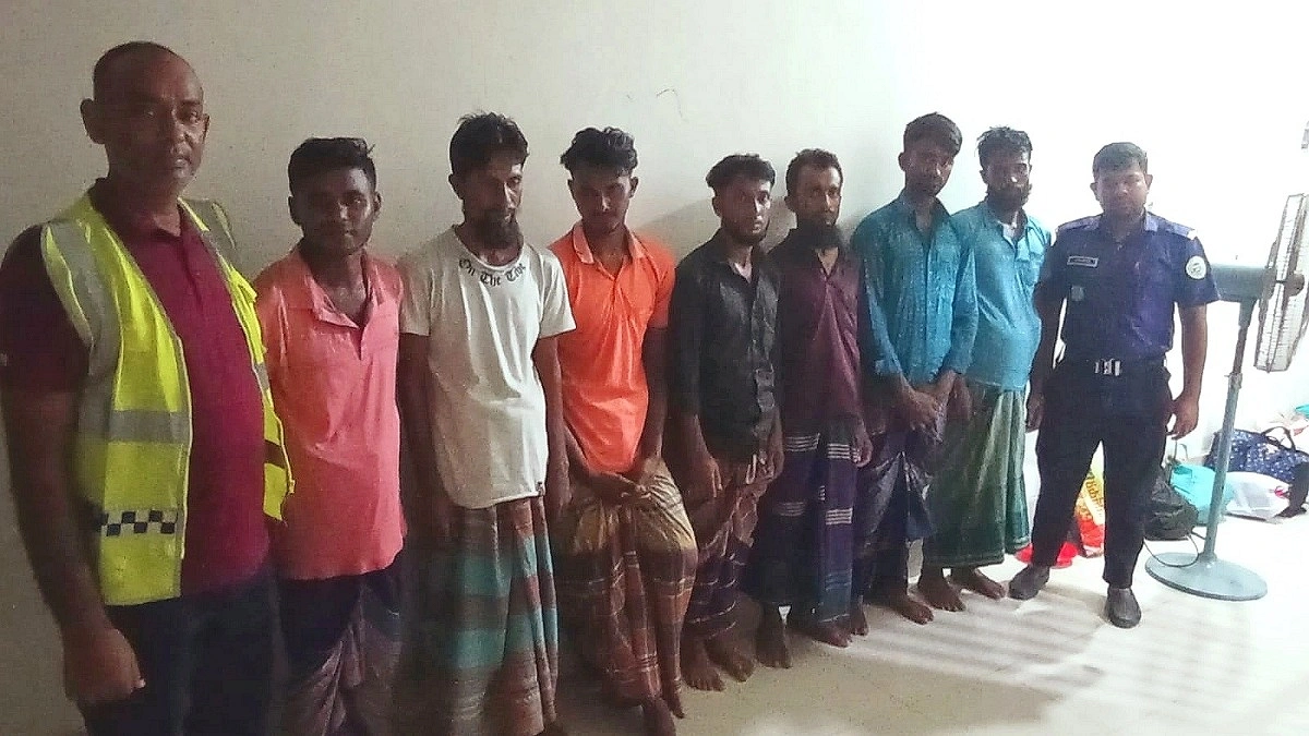 নিষেধাজ্ঞার মধ্যে বাউফলে ইলিশ শিকার, ১৫ জেলের কারাদণ্ড
