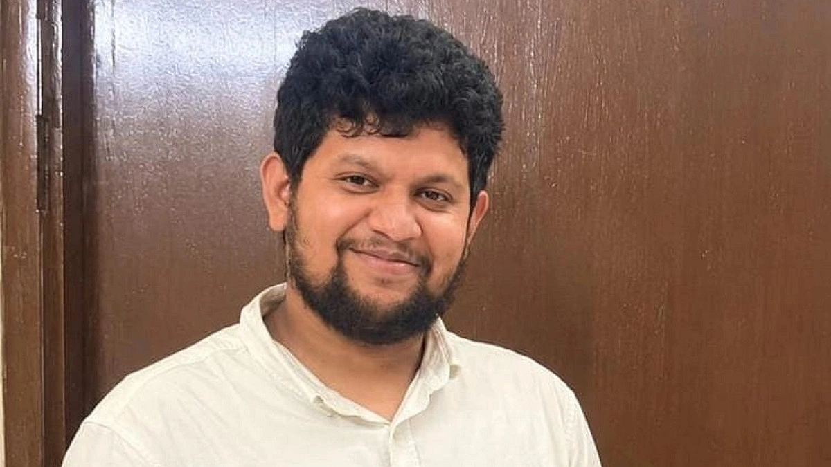 জামায়াতের উত্থানে আওয়ামী লীগের ফেরার সম্ভাবনা বাড়বে, ফেসবুক পোস্টে মাহফুজ আলম