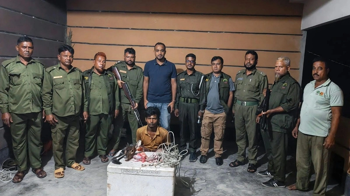 সুন্দরবনে হরিণের খণ্ডিত মাথা ও ফাঁদসহ শিকারি আটক