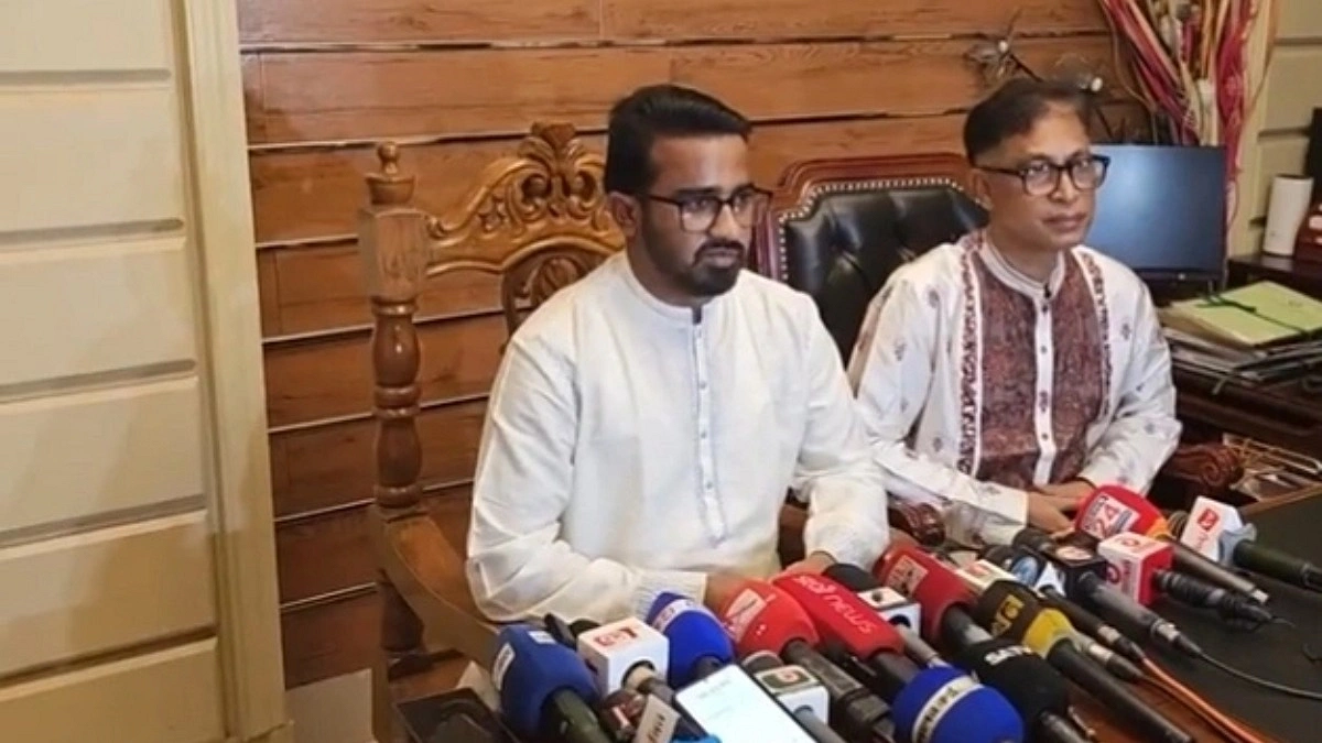 আ.লীগ দিল্লিতে আর জামায়াত দেশে বসে দেশবিরোধী চক্রান্ত করছে