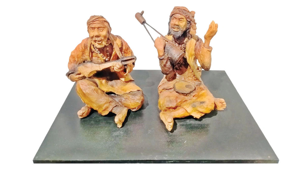 টেরাকোটায় নতুন অর্থে জীবনপাঠ