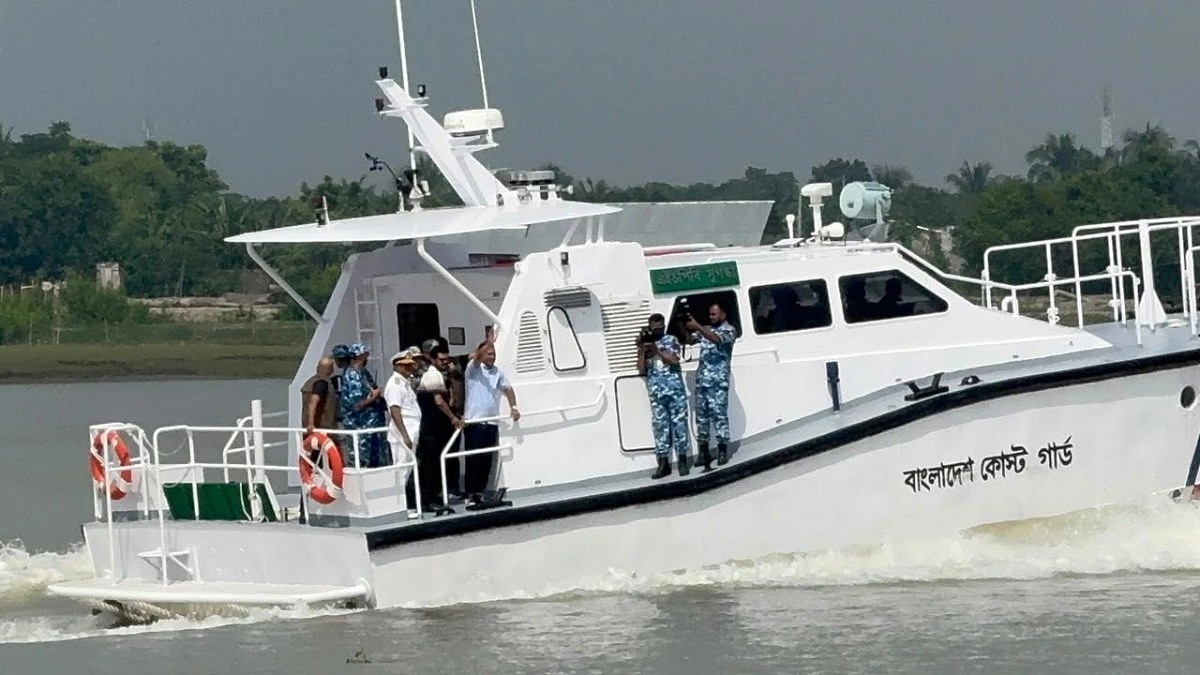 মোংলায় পৌঁছেছেন প্রধানমন্ত্রী