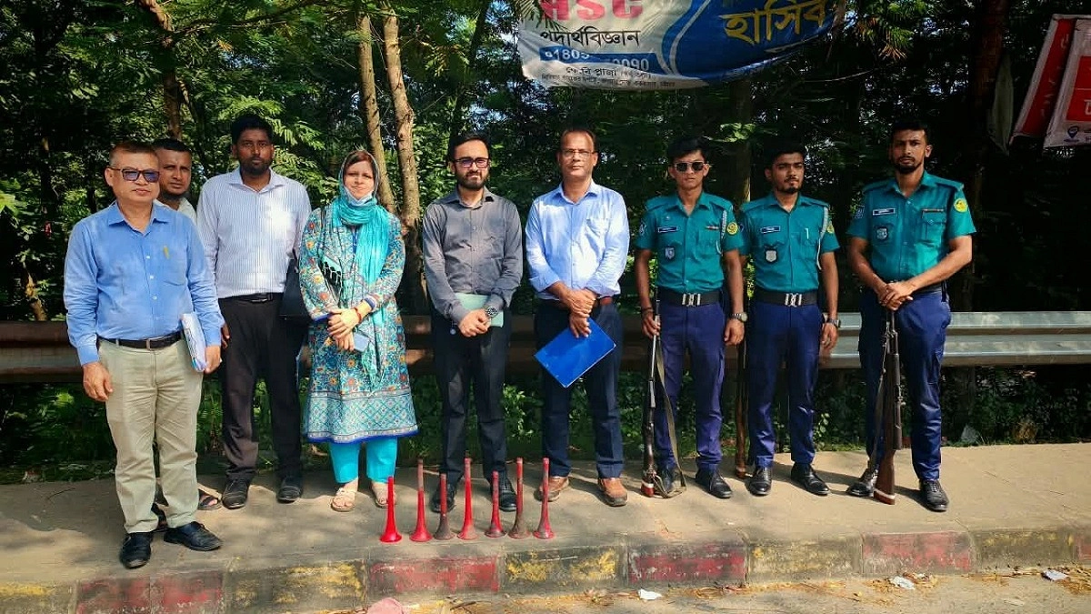৫ গাড়ি থেকে সাত হাইড্রোলিক হর্ন জব্দ, জরিমানা