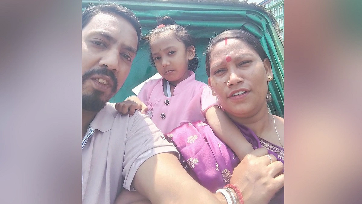 ‘একটা আইসিইউ সিটের জন্য শ খানেক ফোন করেছি’