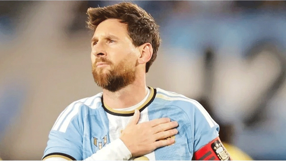 আর্জেন্টিনার জার্সি মিস করছেন মেসি