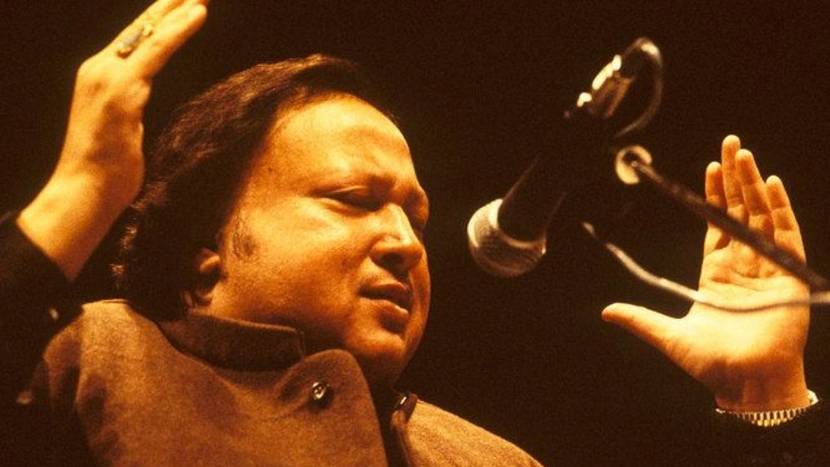 ভাষার সীমানা ছাড়িয়ে আবেগের বিস্তার