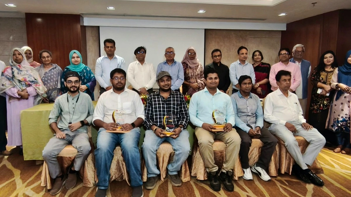নিরাপদ অভিবাসন ও ন্যায়বিচার নিশ্চিতে অনুসন্ধানী সাংবাদিকতায় পুরস্কার