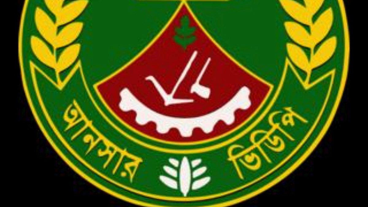 দুর্গোৎসবে ৩৩ হাজার মণ্ডপে আনসার-ভিডিপির ২ লাখ ১২ হাজার সদস্য মোতায়েন