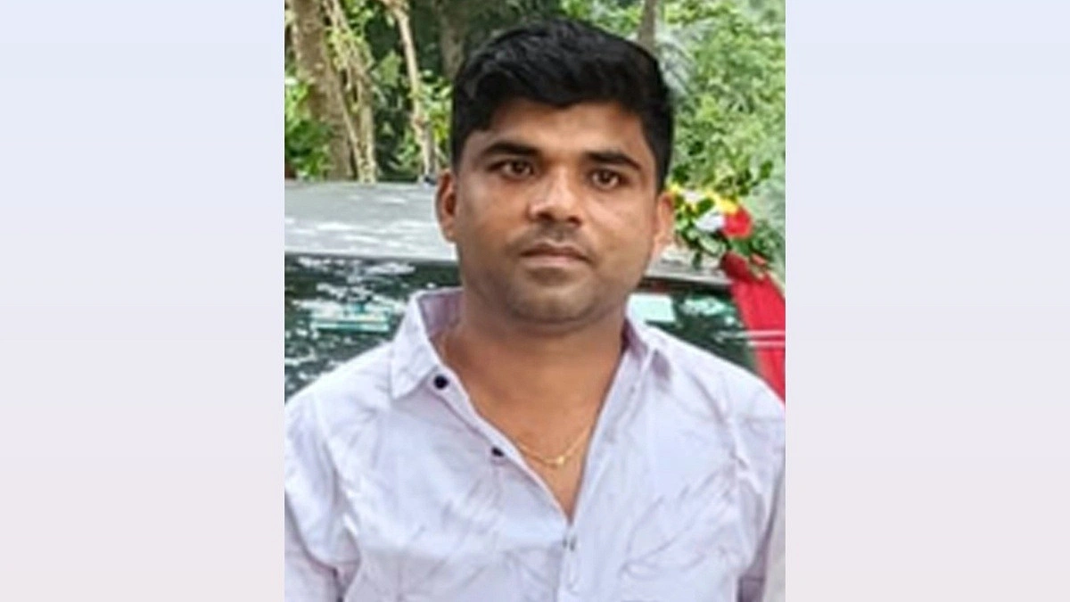 মেয়ের জন্মদিনের কেক কিনতে যাওয়ার পথে বাসচাপায় প্রাণ গেল বাবার