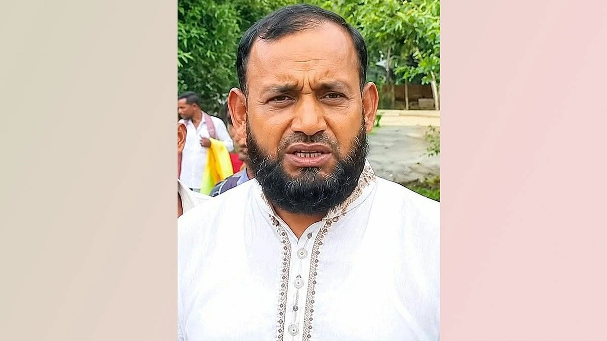 ‘বহুত বাইড়া গেছো’-অনিয়মের প্রশ্ন তোলায় ইউপি চেয়ারম্যানের হুমকি