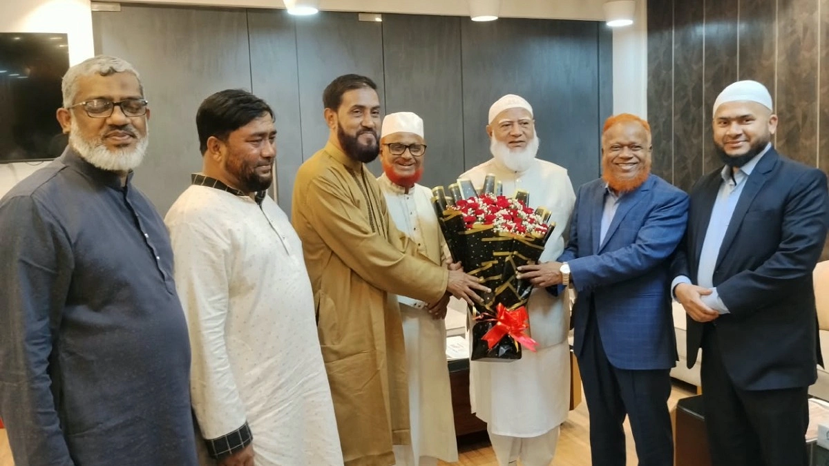 তুরস্ক সফর শেষে দেশে ফিরেছেন বিরোধীদলীয় নেতা শফিকুর রহমান