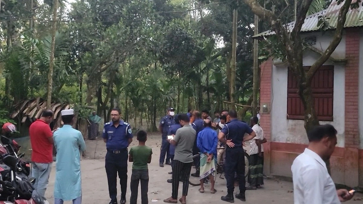 রংপুরে আওয়ামী লীগ নেতার বড় ভাইকে কুপিয়ে হত্যা