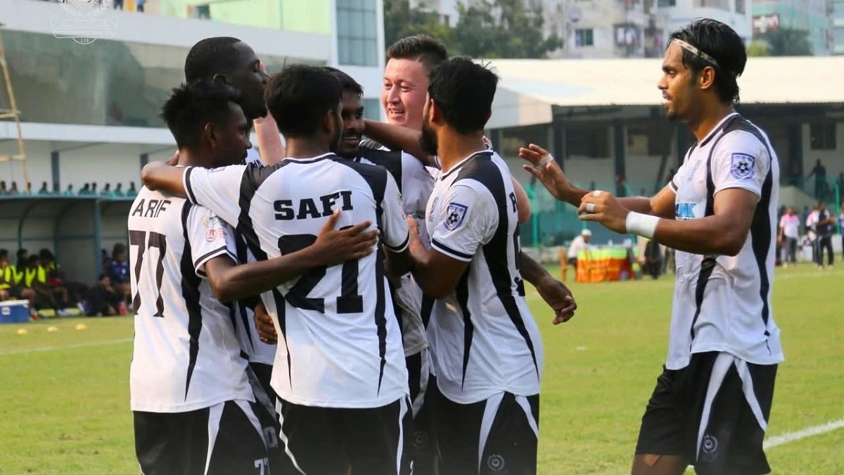 লিগের ছয় ম্যাচে ৩২ গোল
