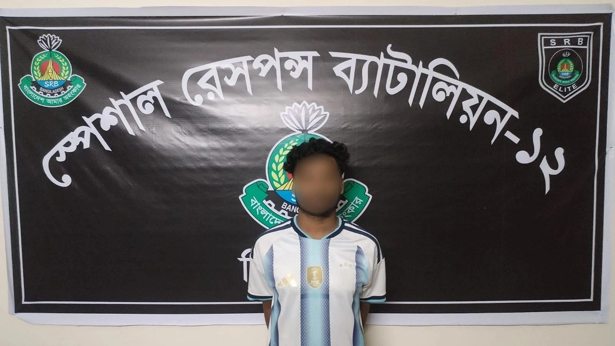 পুলিশ পরিচয়ে প্রতারণা, গ্রেপ্তার মূলহোতা মুন্না