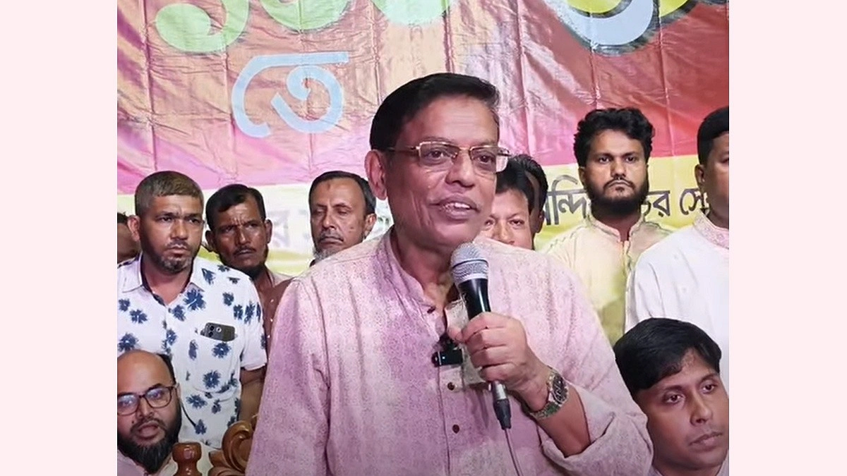 পূজামণ্ডপে দেওয়া বক্তব্যের জন্য ক্ষমা চাইলেন হুইপ নিজান