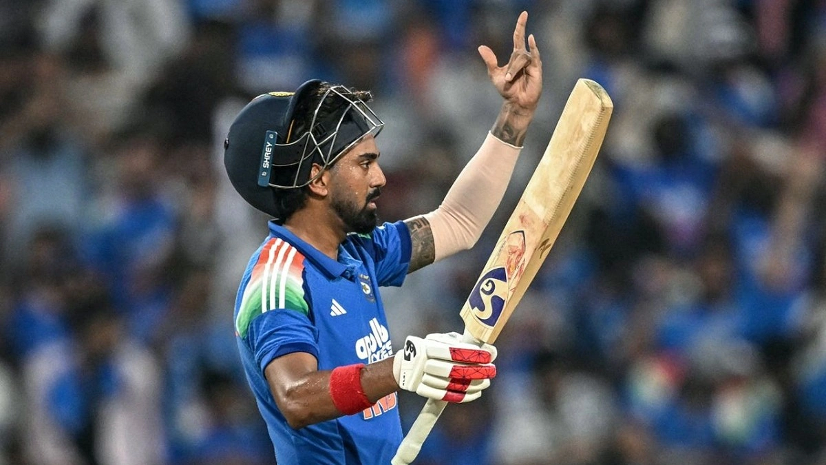 রাহুলের ঝড়ো সেঞ্চুরিতে ভারতের ৩৫১