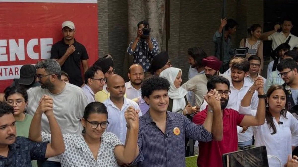১০ তারিখ উত্তাল হবে দিল্লি, হুঁশিয়ারি ককরোচদের