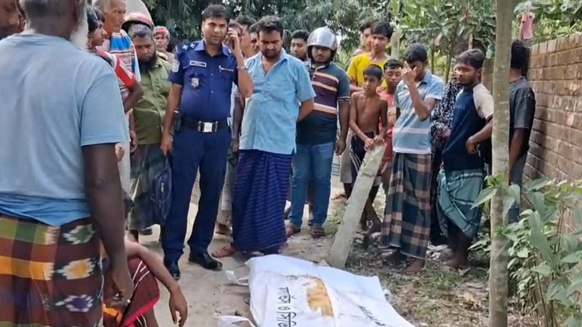 পঞ্চগড়ে ট্রাকের চাকার নিচে পড়ে নারীর মৃত্যু