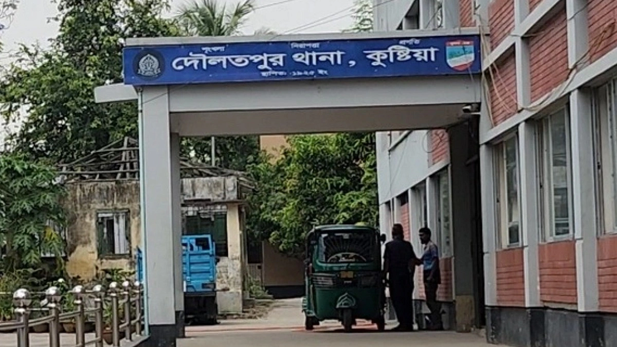 কুষ্টিয়ার দৌলতপুরে দুই গ্রুপের সংঘর্ষে একজন নিহত, আহত ৭