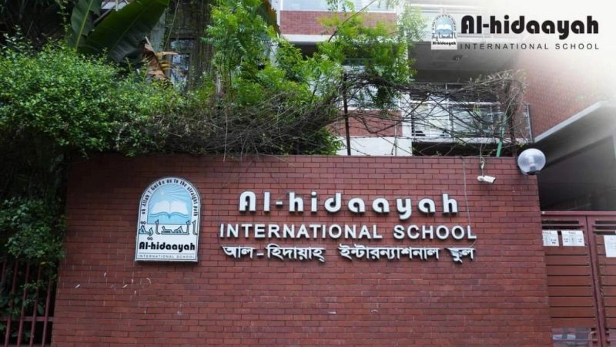 চট্টগ্রামে আল হিদায়াহ স্কুলকে ৪৫ লাখ, উৎসব মার্কেটকে ৫ লাখ টাকা জরিমানা
