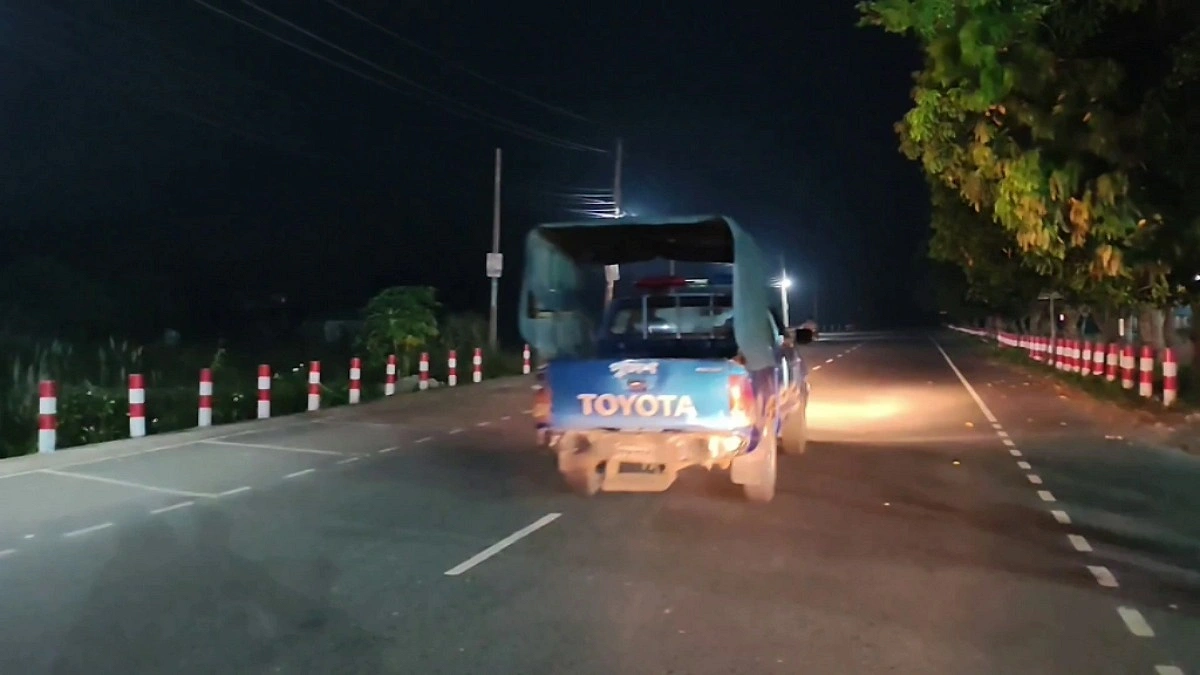 গোপালগঞ্জে বিশ্ববিদ্যালয়ে পরপর দুই ককটেল বিস্ফোরণ
