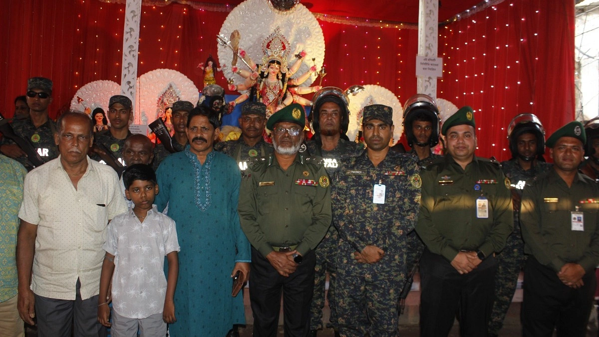 দুর্গাপূজার নিরাপত্তায় সর্বোচ্চ সতর্কতার নির্দেশ আনসারের