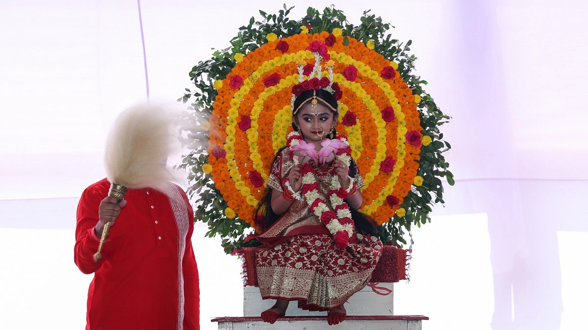 দেবীরূপে কুমারী