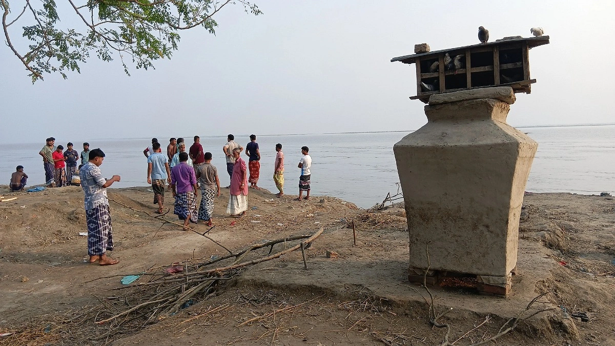 পদ্মার ভাঙনে বদলে গেছে চার ইউনিয়নের মানচিত্র