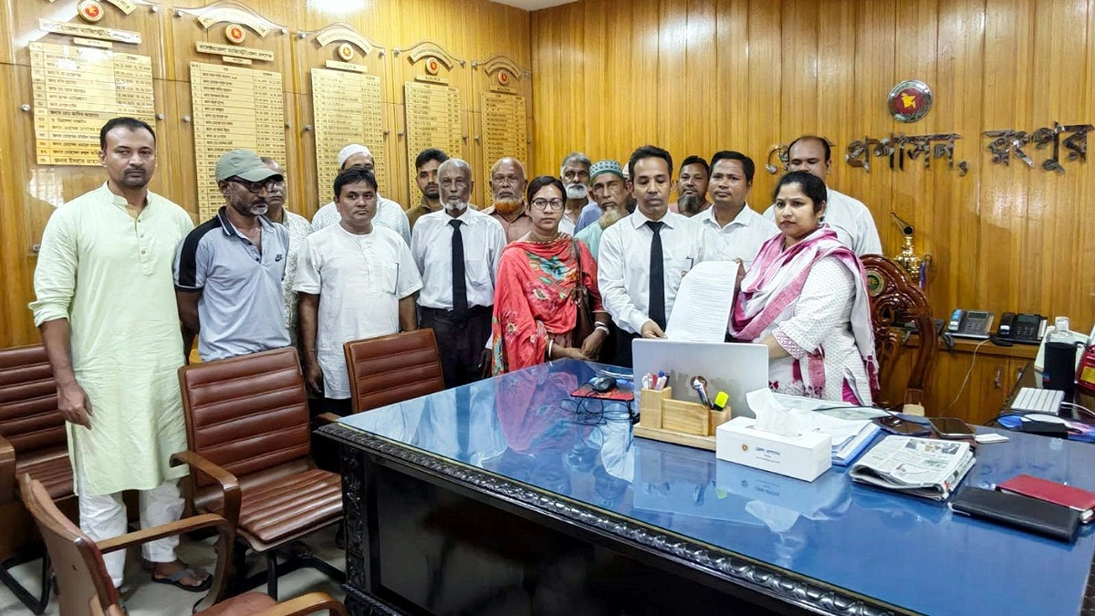 শারদীয় দুর্গোৎসবে সম্প্রীতি রক্ষায় স্মারকলিপি