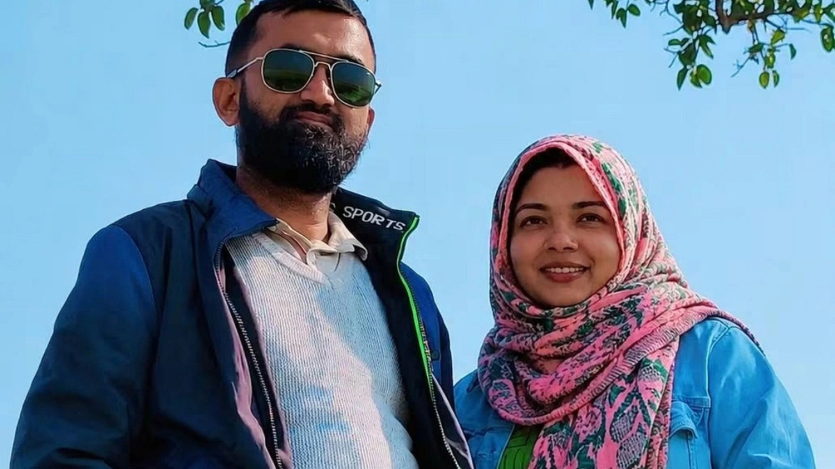 শৈশবের বান্ধবীদের সঙ্গে কক্সবাজার ভ্রমণ রূপ নিল বিষাদে