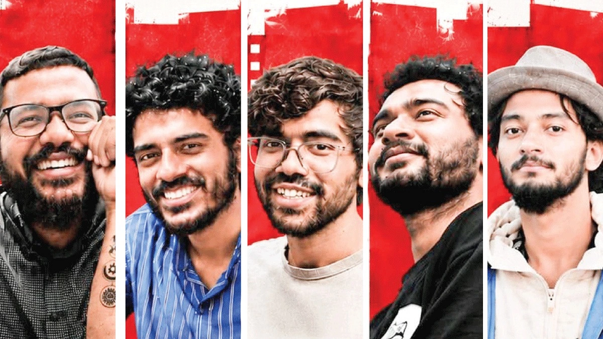 ৫ পরিচালক পেলেন ২৫ লাখ টাকা