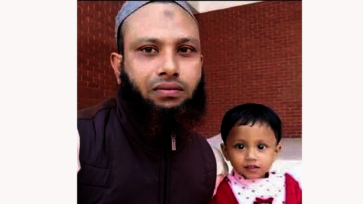 মা-বাবা বেঁচে গেলেও বাঁচল না রাফা
