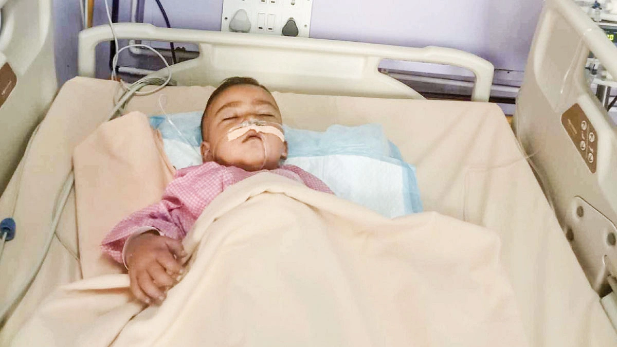 হৃদযন্ত্রের যাতনায় কাঁদছে শিশু উদয়, প্রয়োজন জরুরি চিকিৎসা
