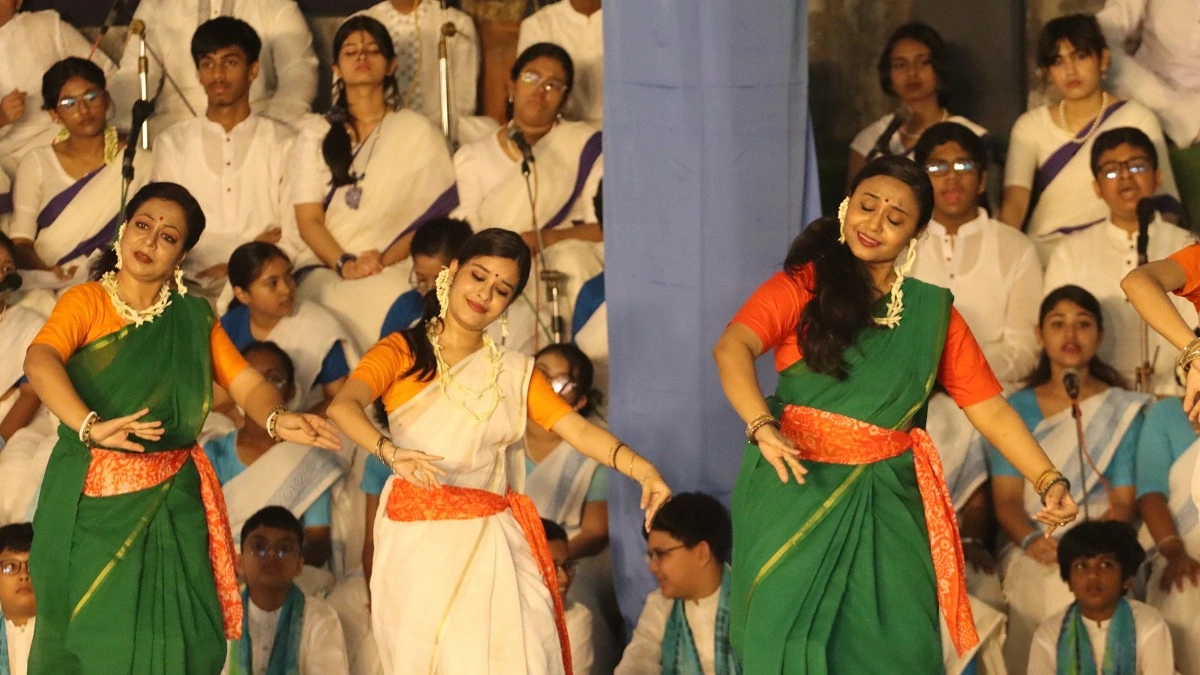গান, নৃত্য ও আবৃত্তিতে ছায়ানটের শরৎ উৎসব